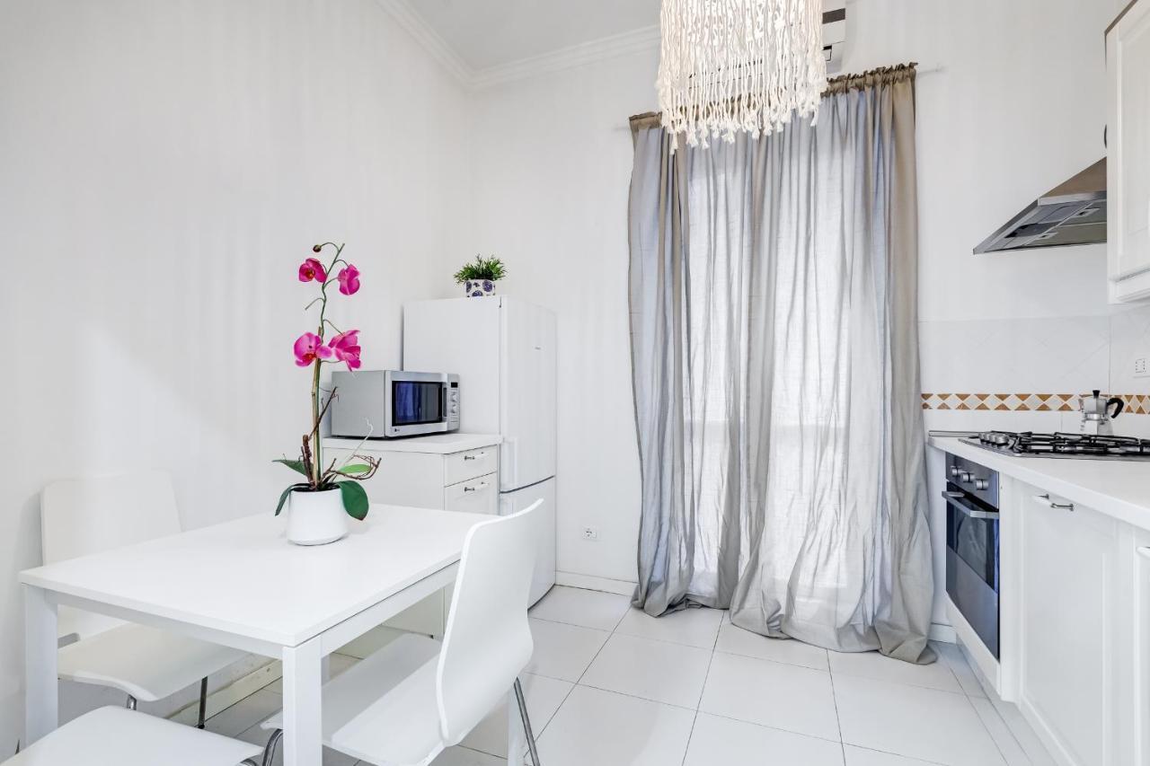 Trevi Fountain Modern Apartment Rome Extérieur photo