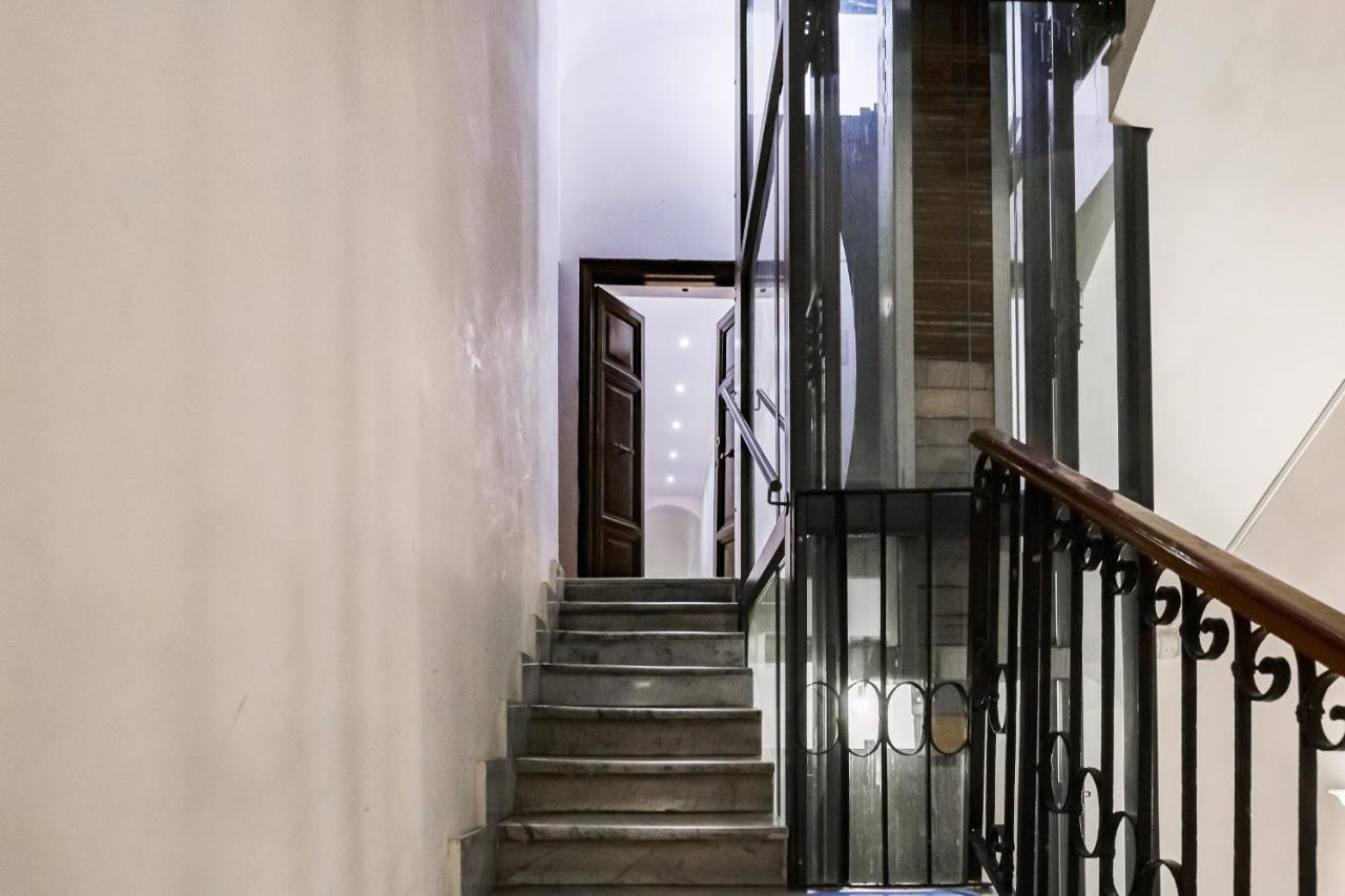 Trevi Fountain Modern Apartment Rome Extérieur photo